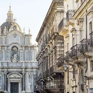 Duomo & Hotel Catania